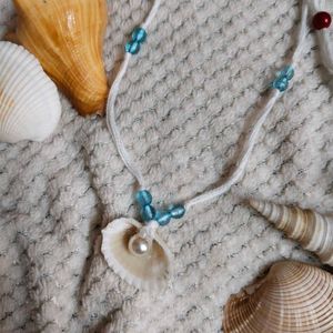 Both Side Seashell Nacklace.