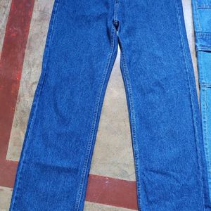 Women Straight Fit Jeans