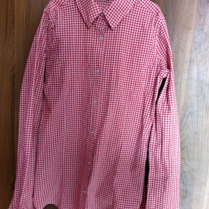 Stylish Red Checked Shirt for ₹150🧡🤍🛍️