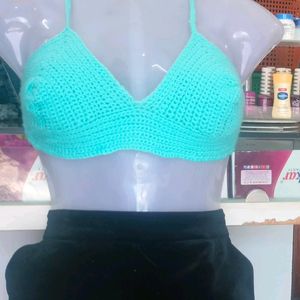 CROCHET CROP TOPS