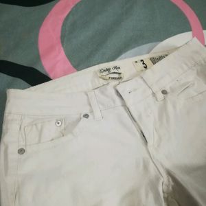 White Jeans With Affordable Price