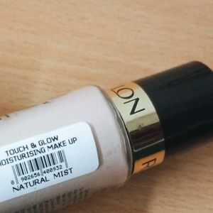 Revlon Foundation & Lipstick