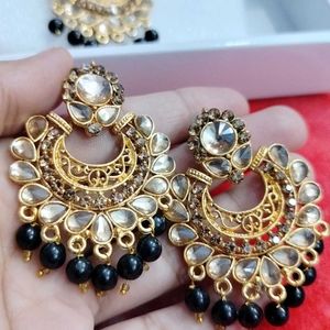 Alloy Golden-black Earrings & Mangtika Set