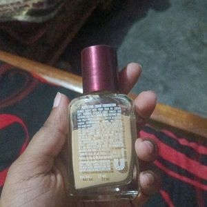 Lakme Foundation Shade Natural Marble