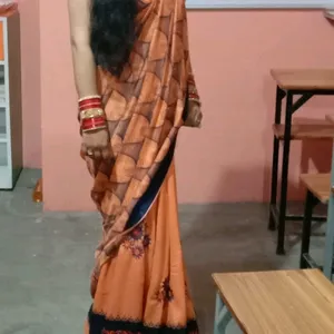 🧡 Saree