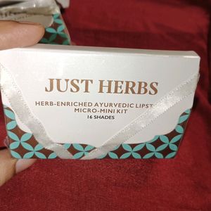 Just Herbs Lipstick Kit