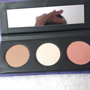 SUGAR Cosmetics Contour De Force Face Palette