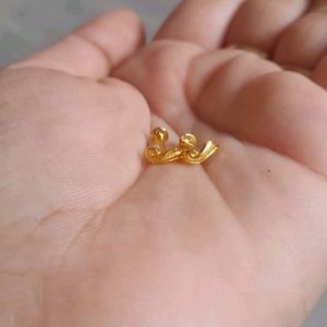 18crt Gold Earrings