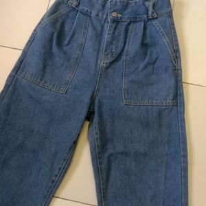 High Waisted Straight Fit Jeans