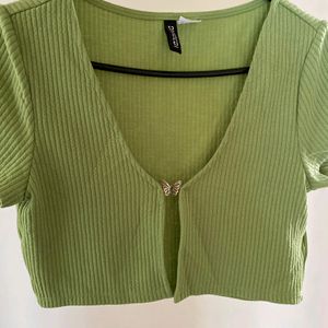 H&M butterfly crop top (green)