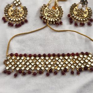 Maroon Jewellery Set