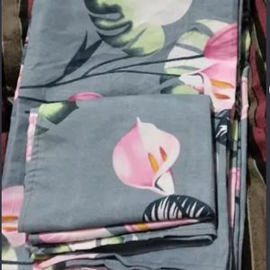 Double Bedsheet With 2 Pillow Covers