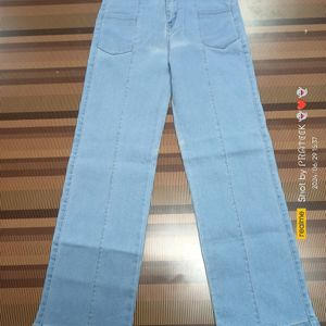 (N-30) 28 Size Straight Denim Jeans