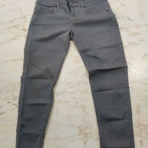 Stretchable Grey Jeans