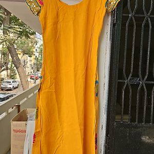 Mirror Work Kurtha