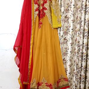 Bridal Yellow Gown For Beautiful Evening