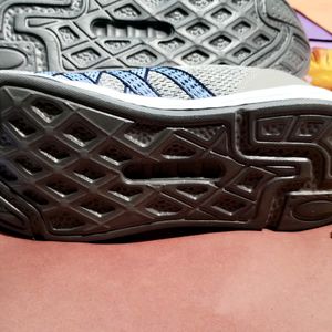 Sprinter's Delight:AsianCasual Shoes For Men/Women