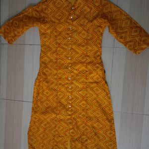 Yellow Printed Straight Kurti