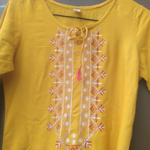 Yellow Embroided Kurta🌻