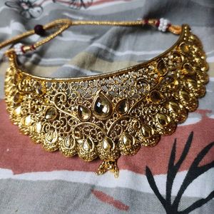 I Am Selling A Beautiful Gold Necklace