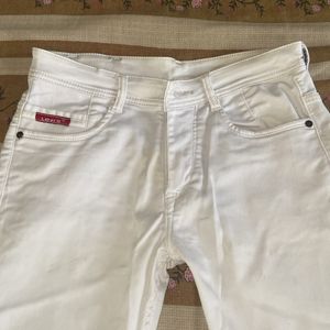 White Slim Fit Pants Size 28