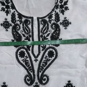 Chikankari White Kurti