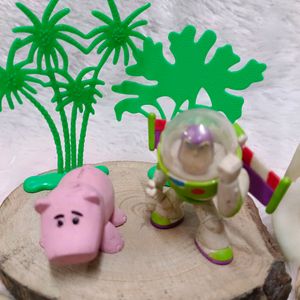 Toy Story Mini Buzz Lightyear & Hamm Figures  2 In