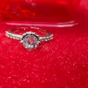 Sizzling Charming Diamond Ring 💍