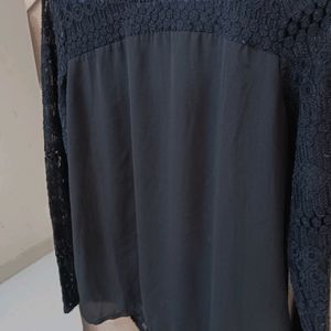 VeroModa Top In Black Colour