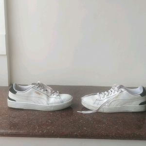 Less used Women's Puma Casual Shoes