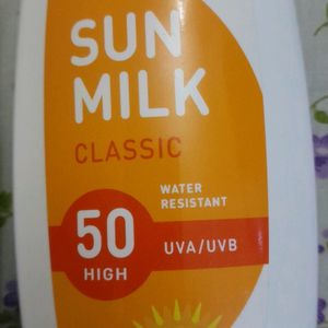 250ml SPF 50 Sunscreen Body Lotion