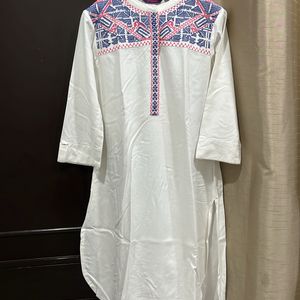 Embroidered White Kurta