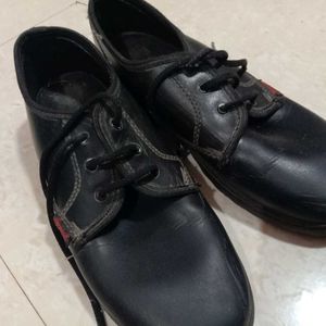 Black Shoes