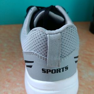 Sports Shoes