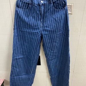 Stylish Stripes Baggy Jeans