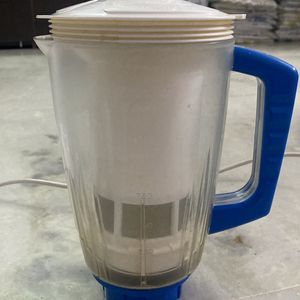 Prestige Plus Mixer Grinder Juicer