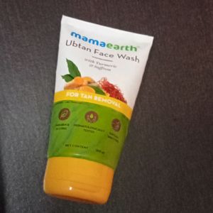 Mama Earth Facewash With Lakme Sunscreen