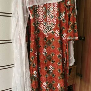 Chikankari Kurti Pant Set