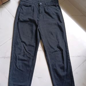 Black Straight Fit Jeans