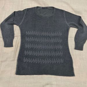 Women woolen Top