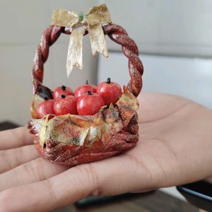miniature apple 🍎 basket 🧺