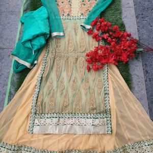 🔥🎀Women Wedding Wear Ethnic Dress 🎀🔥