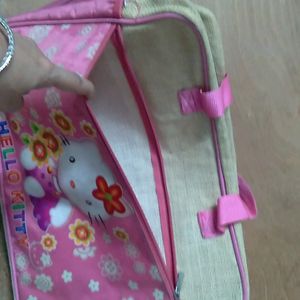 Kid's Bag For Travelling Purposs