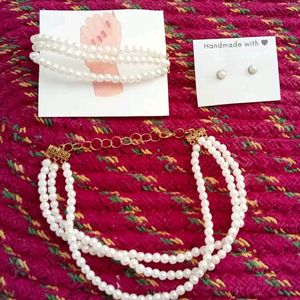 White Pearl Choker Necklace