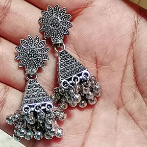 Oxidized Earrings: Elegant and Timeless