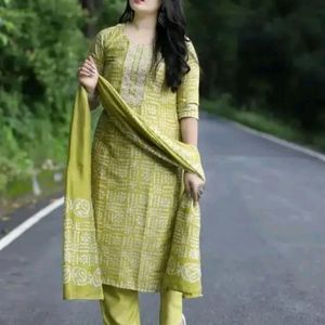 Beautiful Kadai Kurti ,Pant,Dupatta Set