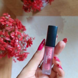Huda Beauty Liquid Lipstick 🥰♥️😍