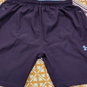 Shorts With Chained Pockets