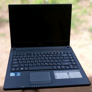 Acer Aspire 4738Z Laptop