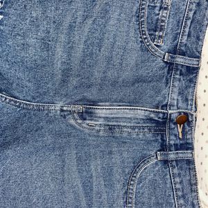 Crop top and denim short combo